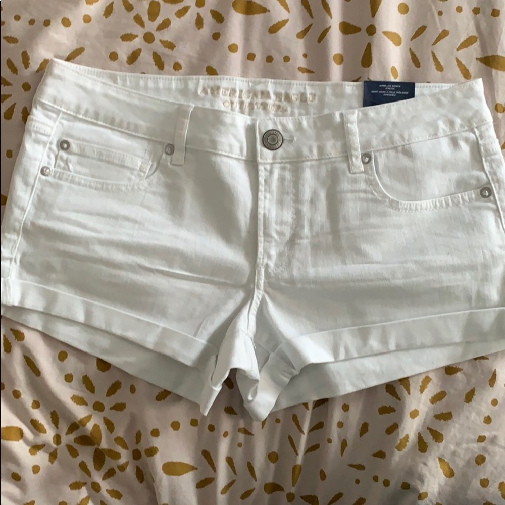 White American Eagle Shorts